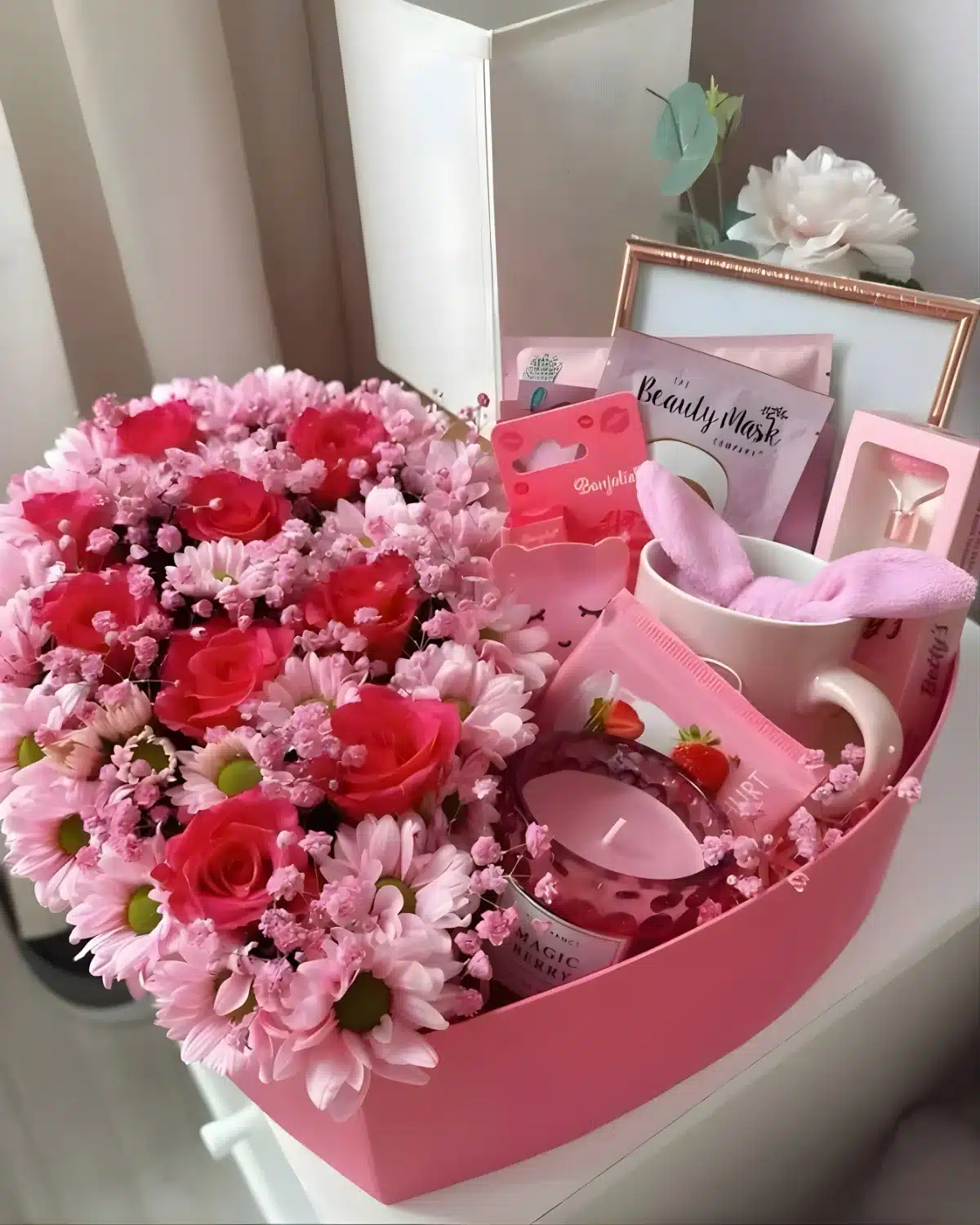 Blush Heart Indulgence Hamper